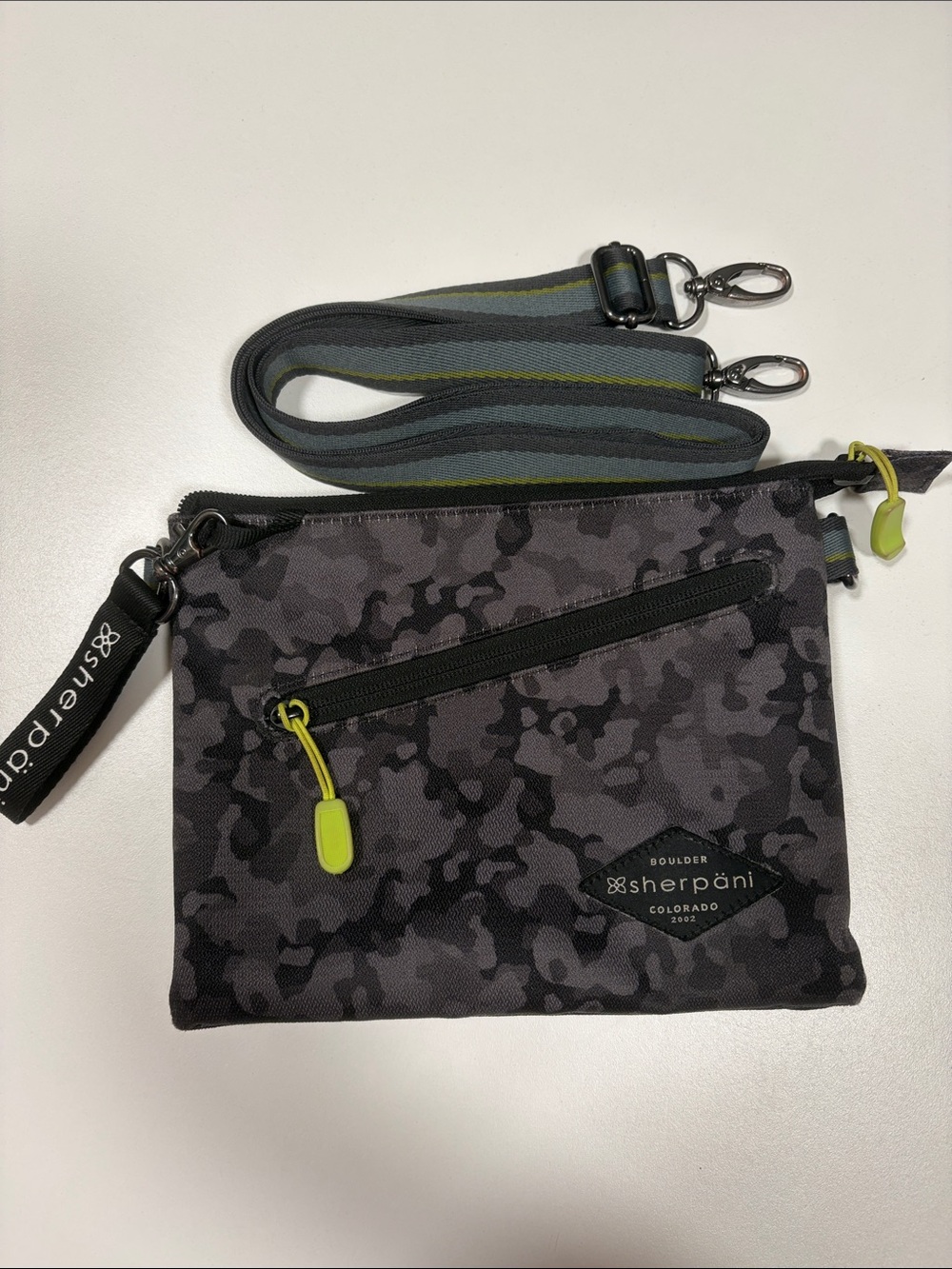 Sherpani Gray Camo Crossbody/Clutch with Lime Accent Pulls